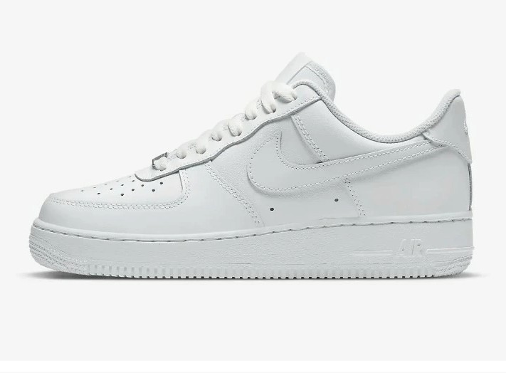 [NIKE] DD8959-100 WMNS AIR FORCE 1 '07 ナイキ エアフォース スニーカー ホワイト レディース メンズ シューズ 新作 ハイカット ジョーダン カスタム ハイカット アディダス ADIDAS ニューバランス NEW BALANCE 2024